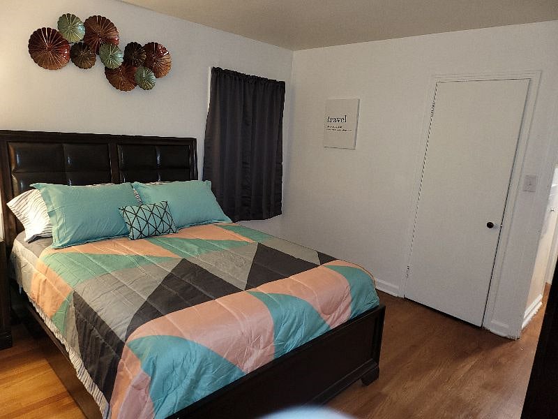 Furnished Finder property 497225_1 photo 3