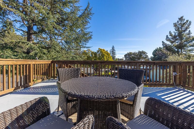 Furnished Finder property 497286_1 photo 25
