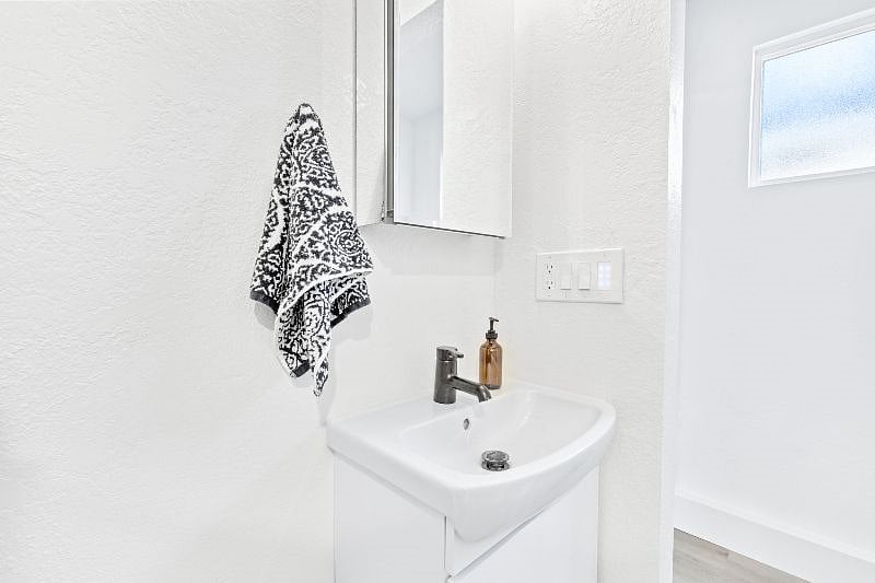 Furnished Finder property 497286_1 photo 14