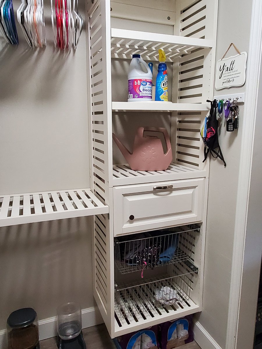 laundry room organizer