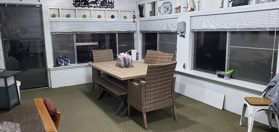 Sun room with seating