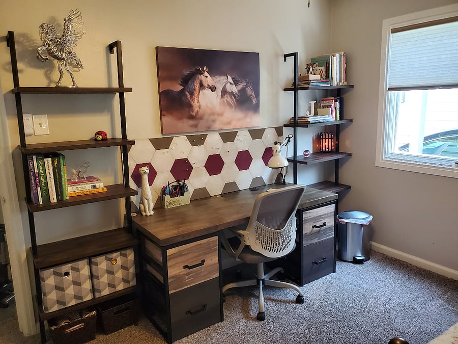 Desk in 3rd bedroom