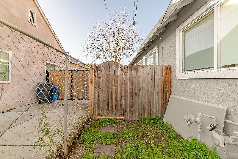 Furnished Finder property 497346_1 photo 26
