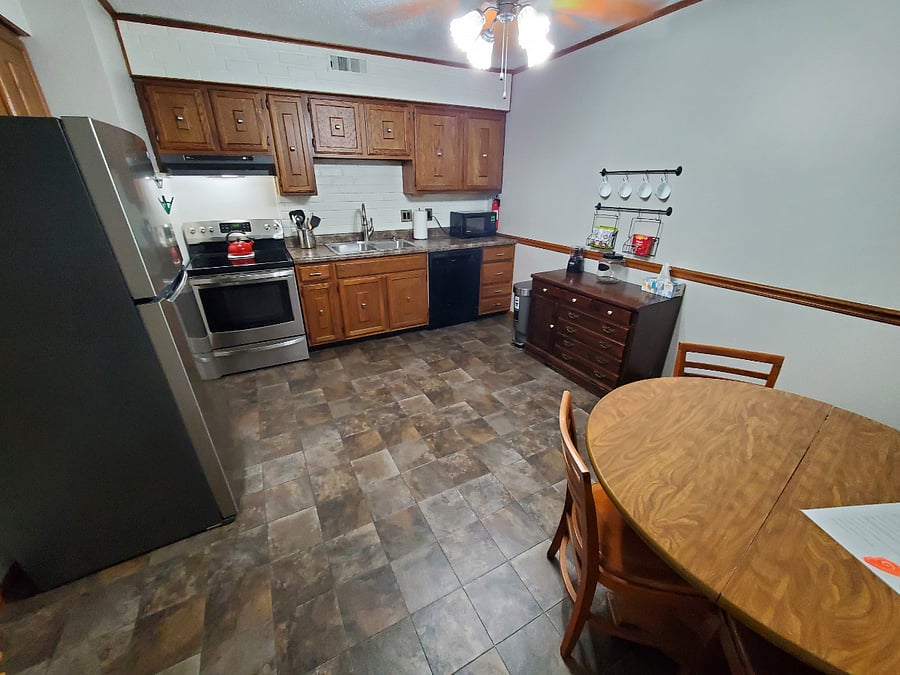 Furnished Finder property 497395_2 photo 9