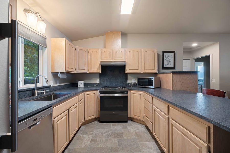 Furnished Finder property 497435_1 photo 10