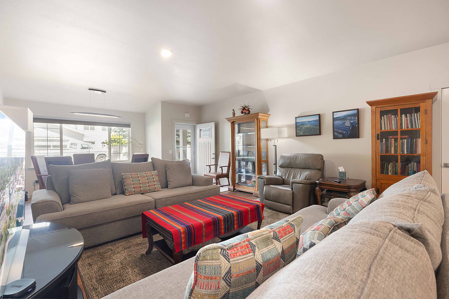 Furnished Finder property 497435_1 photo 7