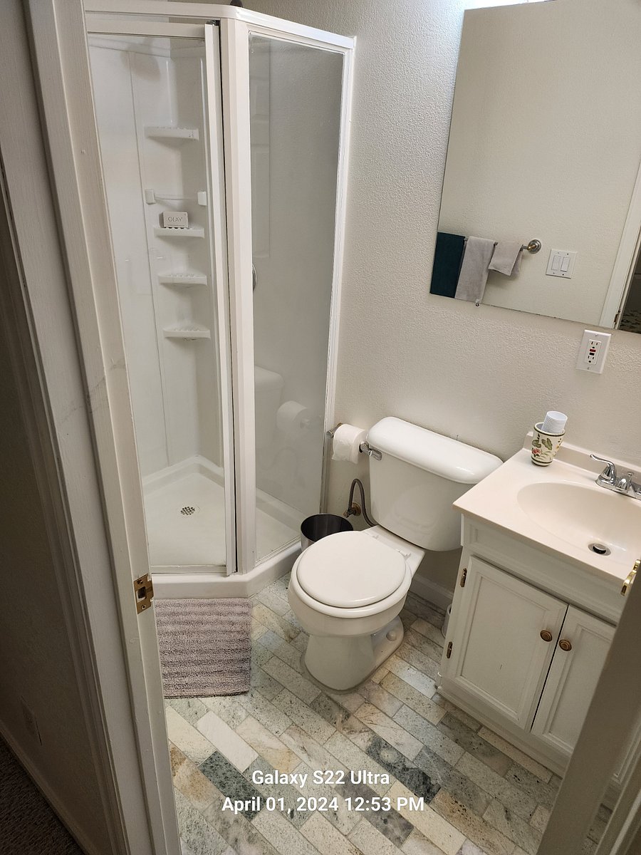 Furnished Finder property 497498_1 photo 24