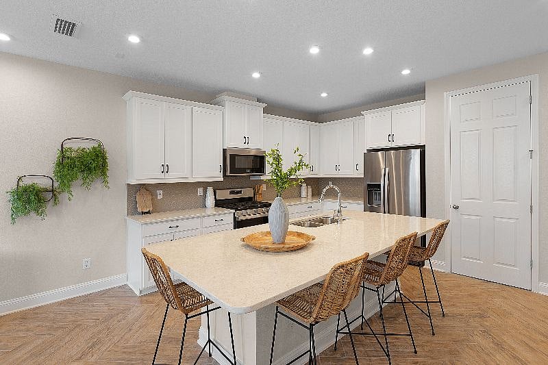 Furnished Finder property 497523_1 photo 4