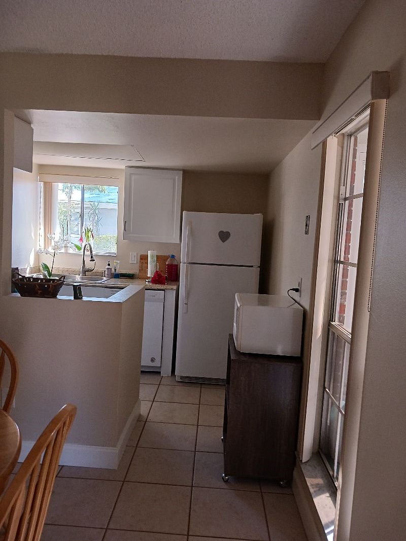 Furnished Finder property 497540_1 photo 4