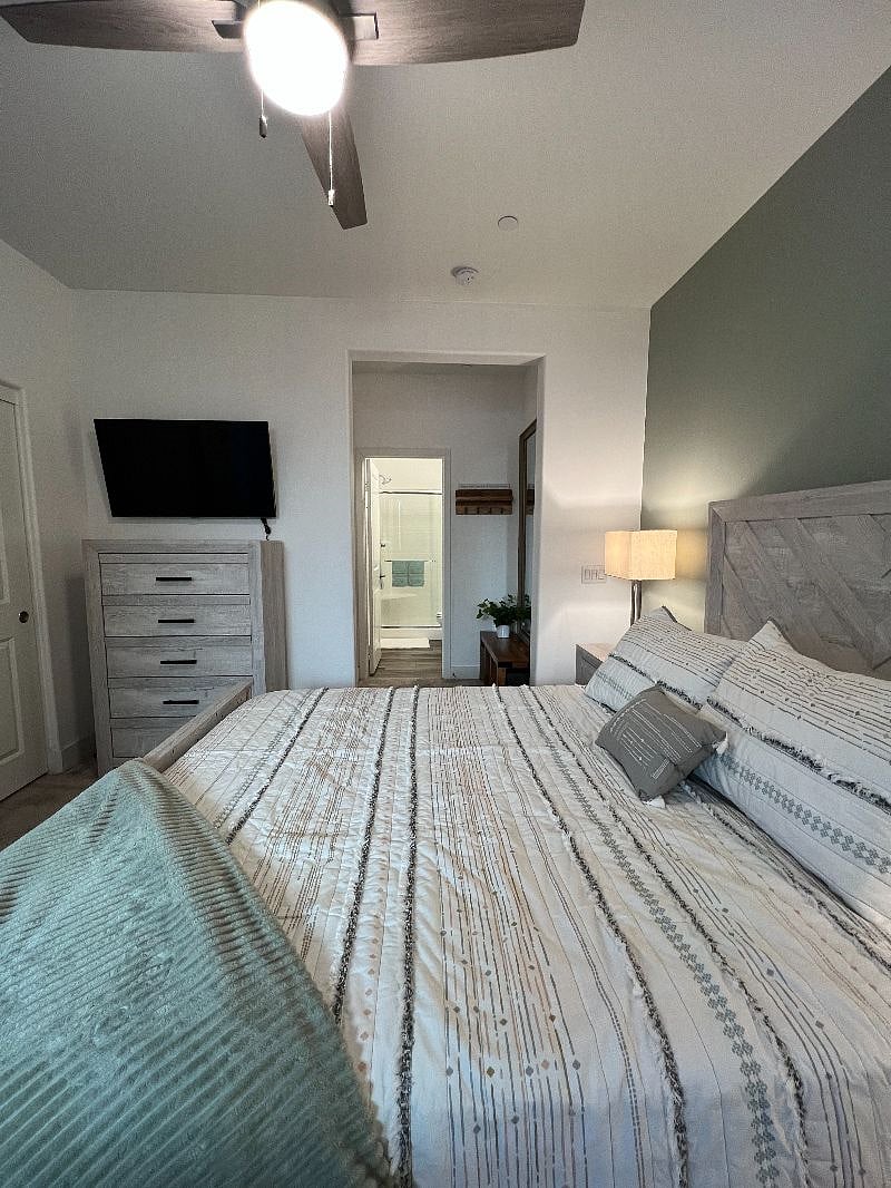 Furnished Finder property 497554_1 photo 10
