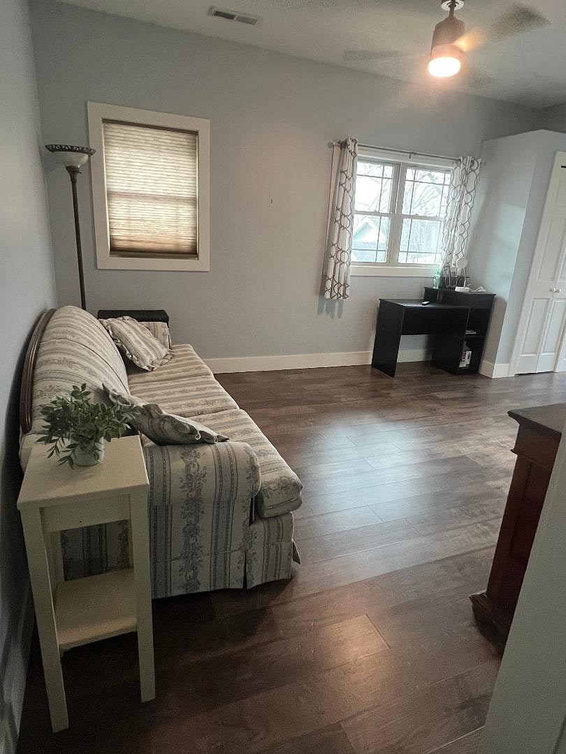 Furnished Finder property 497556_2 photo 3