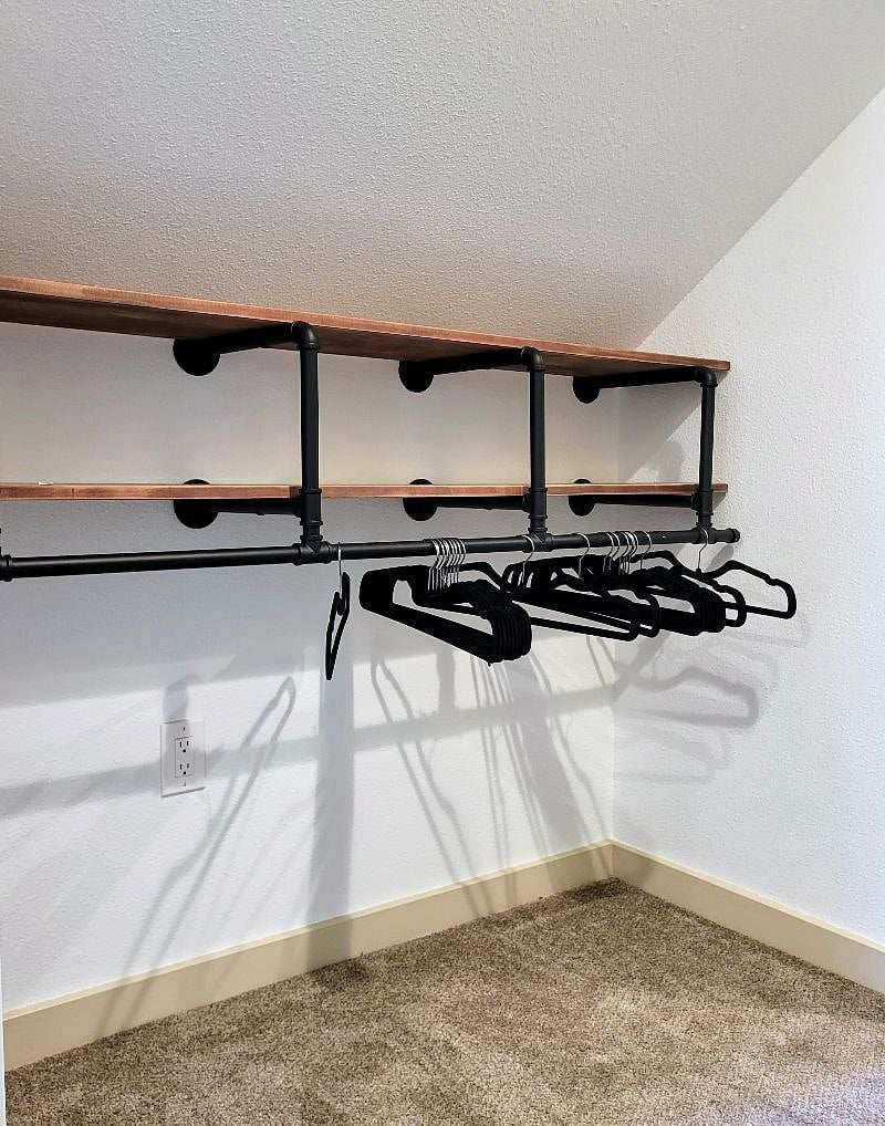 Closet next to bedroom