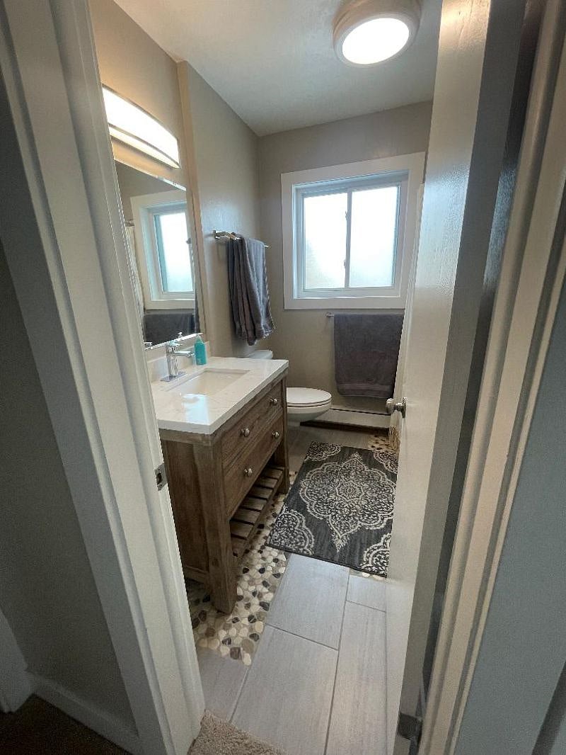 Private bathroom, remodeled in 2022.