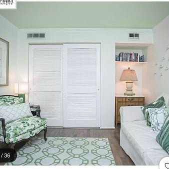 2nd bedroom