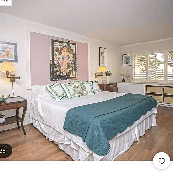 Large bedroom