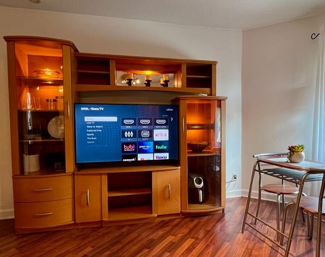 Furnished Finder property 497665_1 photo 3