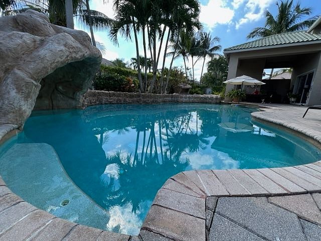 Furnished Finder property 497665_1 photo 18