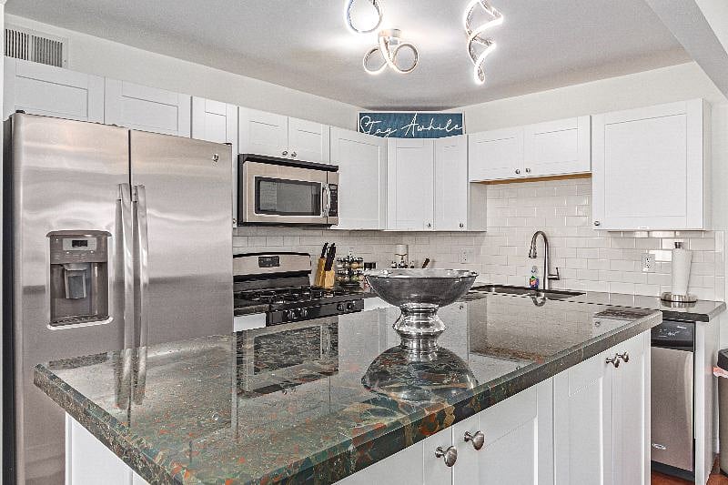 Furnished Finder property 497670_1 photo 9