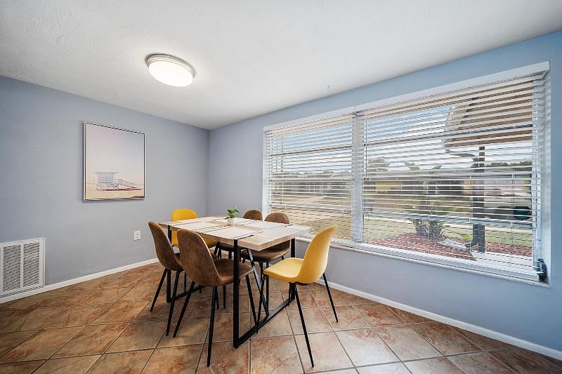 Furnished Finder property 497893_1 photo 9