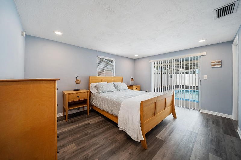 Furnished Finder property 497893_1 photo 14