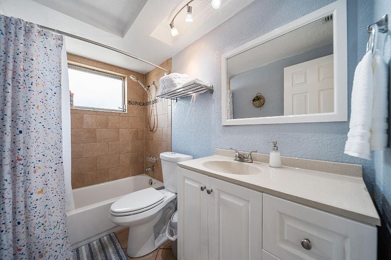 Furnished Finder property 497893_1 photo 21