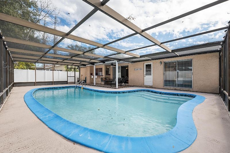 Furnished Finder property 497893_1 photo 26