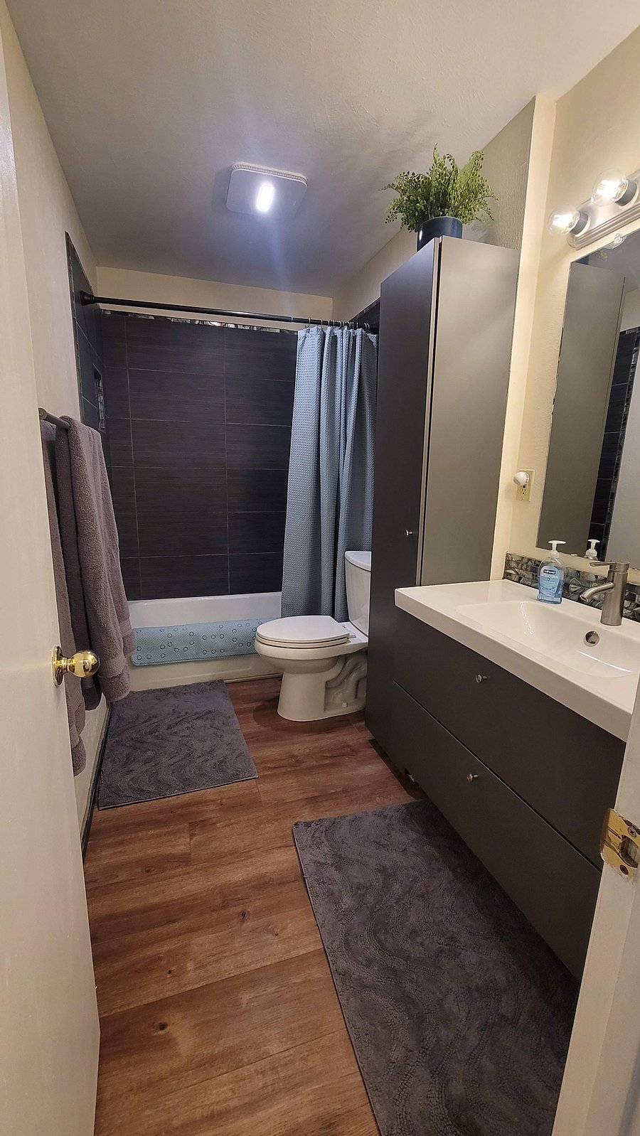 Furnished Finder property 497917_1 photo 12
