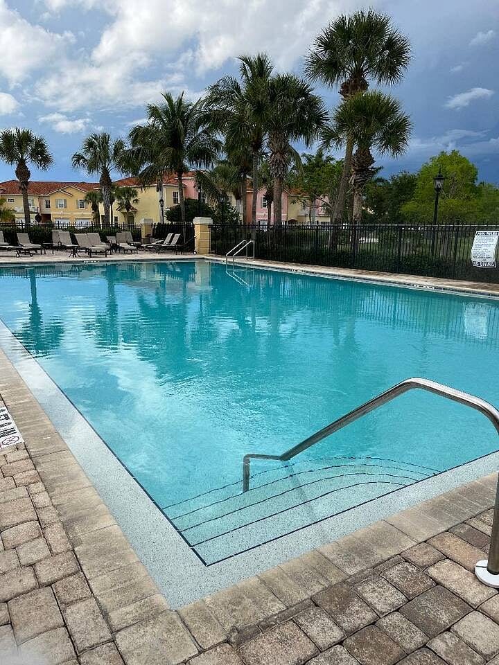 Furnished Finder property 497985_1 photo 15