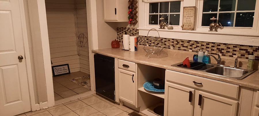 Furnished Finder property 497999_1 photo 14