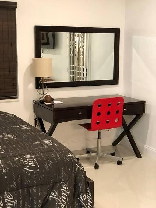 Furnished Finder property 498023_1 photo 3