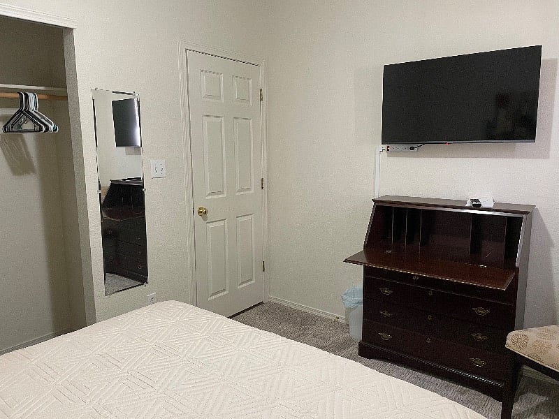 Furnished Finder property 498085_1 photo 24