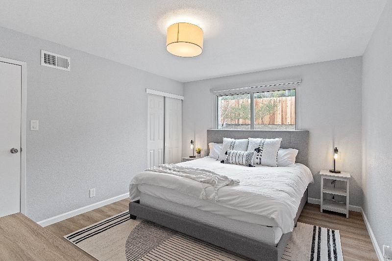 Furnished Finder property 498110_1 photo 23
