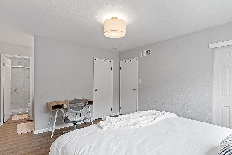 Furnished Finder property 498110_1 photo 24