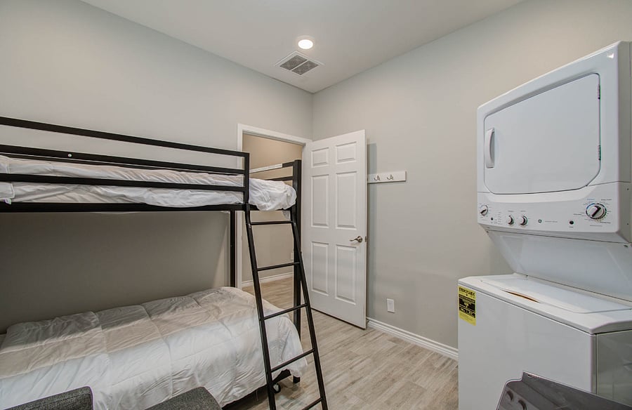 Furnished Finder property 498116_1 photo 13
