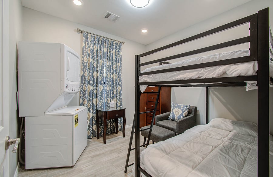 Furnished Finder property 498116_1 photo 16