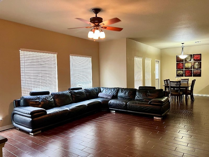 Furnished Finder property 498139_1 photo 2
