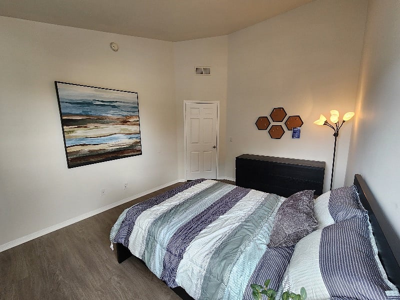 Furnished Finder property 498157_1 photo 3