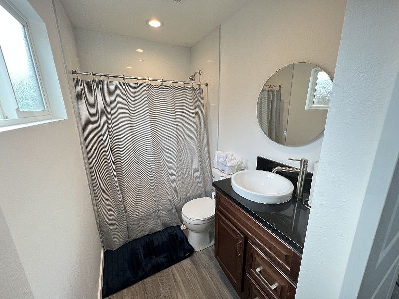 Furnished Finder property 498202_1 photo 4