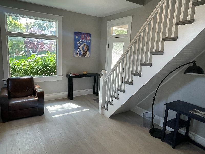 Furnished Finder property 498224_1 photo 8