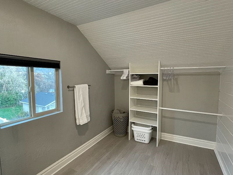 Furnished Finder property 498224_1 photo 32