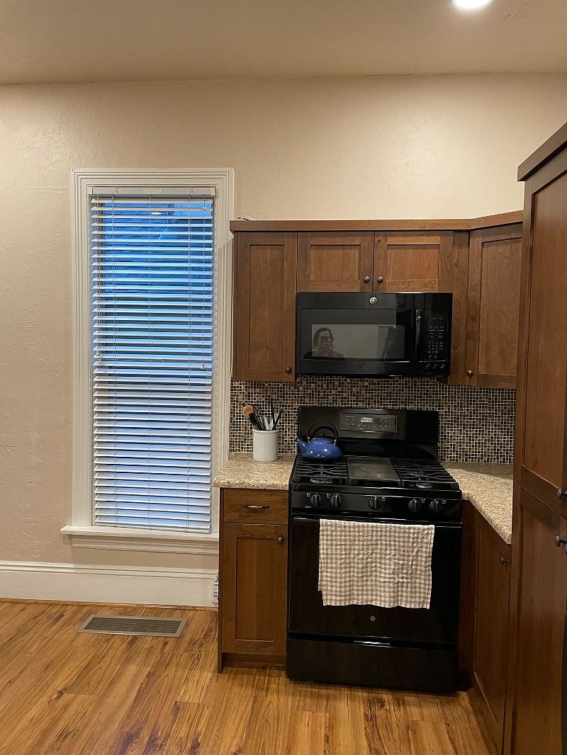 Furnished Finder property 498224_1 photo 22