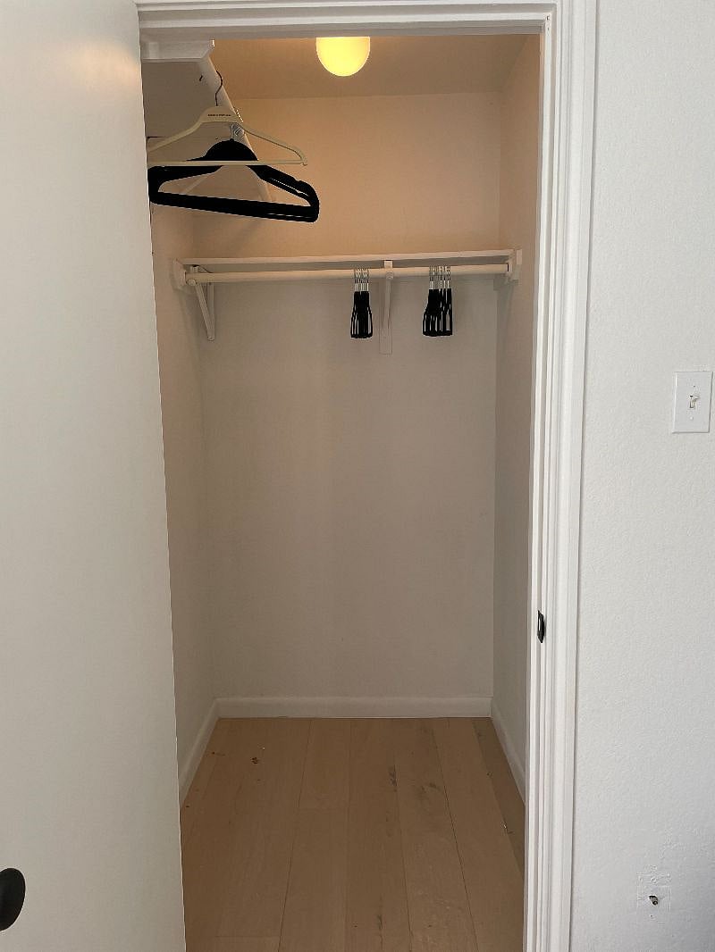 Furnished Finder property 498253_1 photo 8