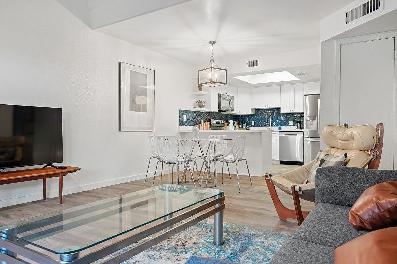 Furnished Finder property 498323_1 photo 3