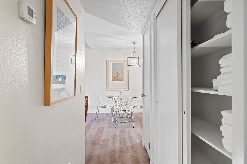 Furnished Finder property 498323_1 photo 18