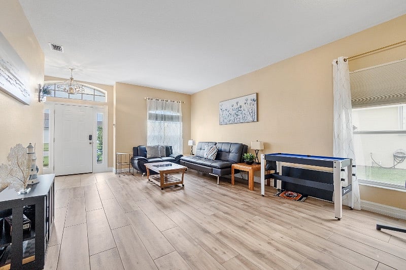 Furnished Finder property 498351_1 photo 4
