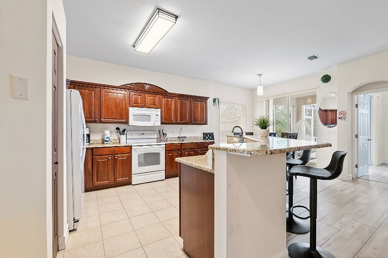 Furnished Finder property 498351_1 photo 10