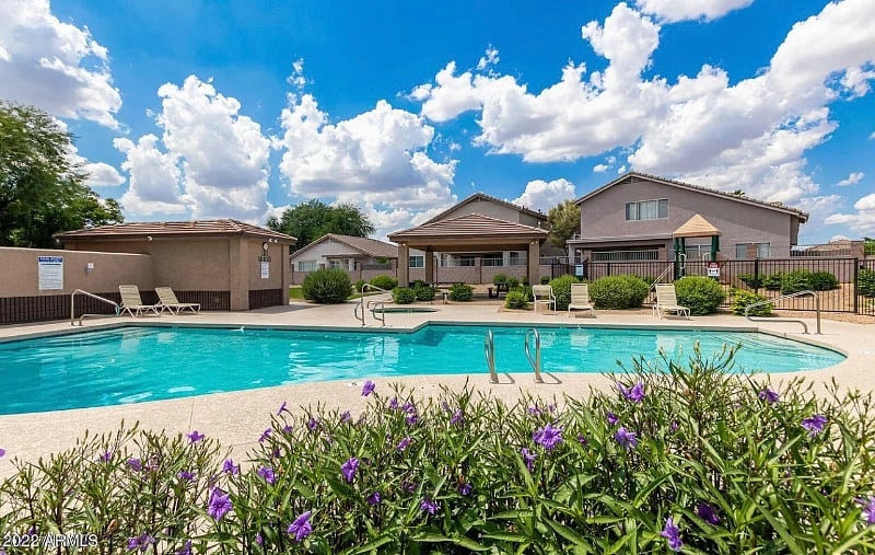 Furnished Finder property 498375_1 photo 17