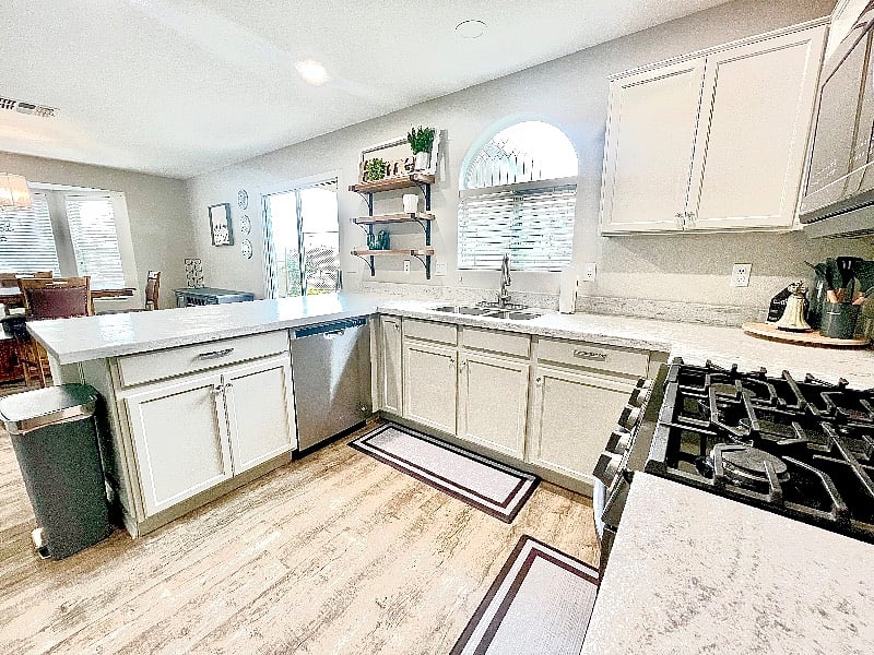 Furnished Finder property 498375_1 photo 4