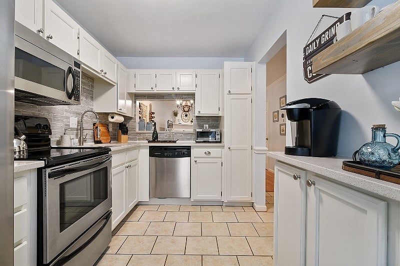 Furnished Finder property 498405_1 photo 3