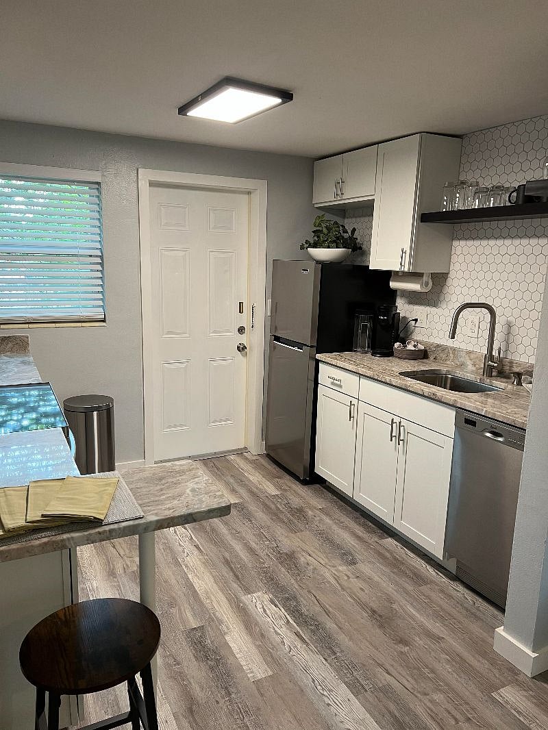 Furnished Finder property 498455_1 photo 12